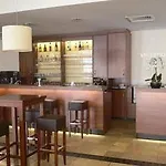 Naegler's Fine Lounge Otel Oestrich-Winkel
