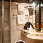 Otel Naegler's Fine Lounge 4*