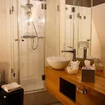Otel Naegler's Fine Lounge 4*