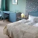 Naegler's Fine Lounge
