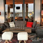 Otel Naegler's Fine Lounge 4*