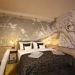 Nägler´s Fine Lounge Hotel 4*