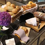 Naegler's Fine Lounge Oestrich-Winkel