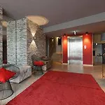Otel Naegler's Fine Lounge