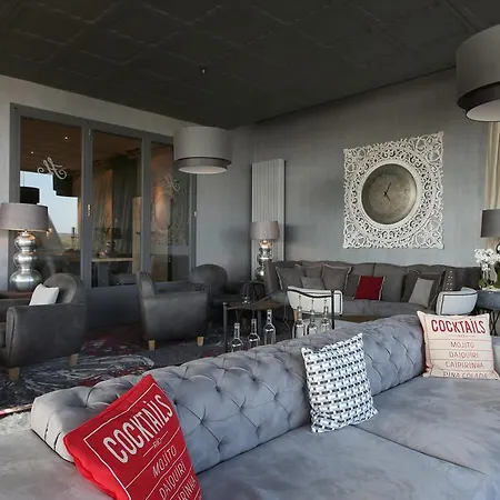 Hotell Naegler's Fine Lounge