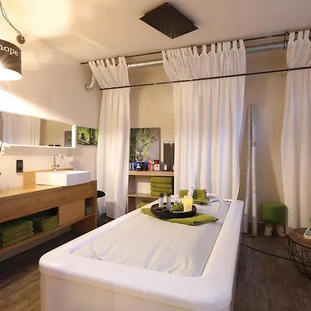 Hotel Naegler's Fine Lounge Oestrich-Winkel