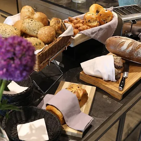 Naegler's Fine Lounge Oestrich-Winkel