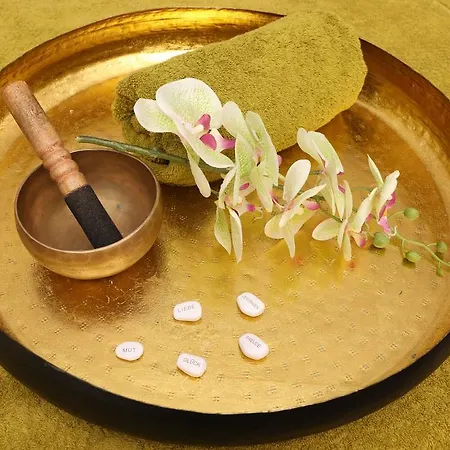 Naegler's Fine Lounge 4* 웨스트리크윈켈