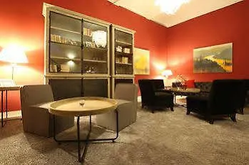 Naegler's Fine Lounge فينكل اوستريش