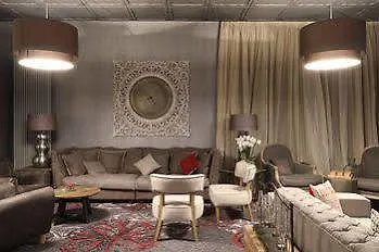 فندق Naegler's Fine Lounge 4*