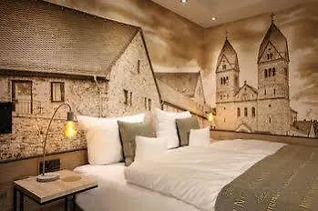 Naegler's Fine Lounge 4* 厄斯特里希·温克尔