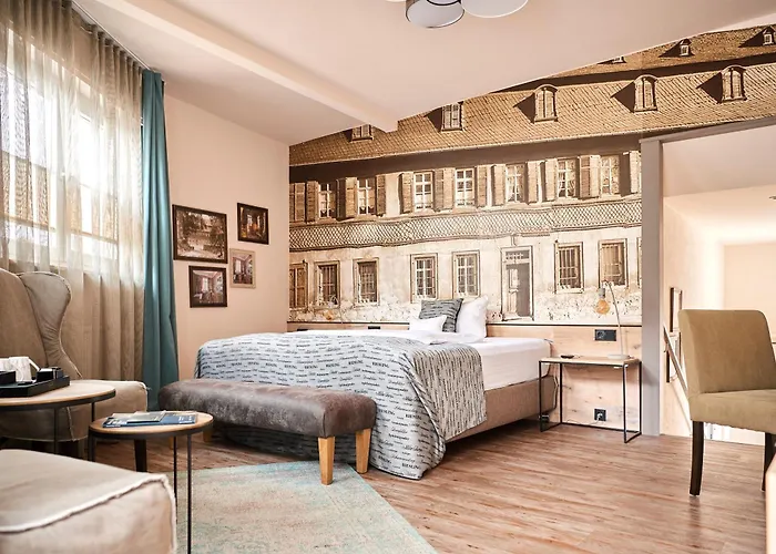 Naegler's Fine Lounge Hotel Oestrich-Winkel