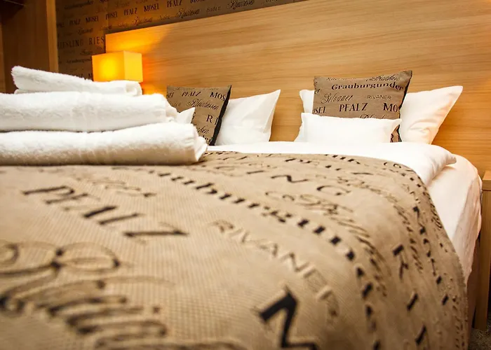 Hotel Naegler's Fine Lounge Oestrich-Winkel