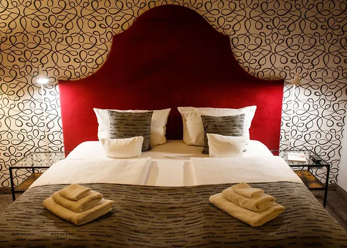 Naegler's Fine Lounge Oestrich-Winkel