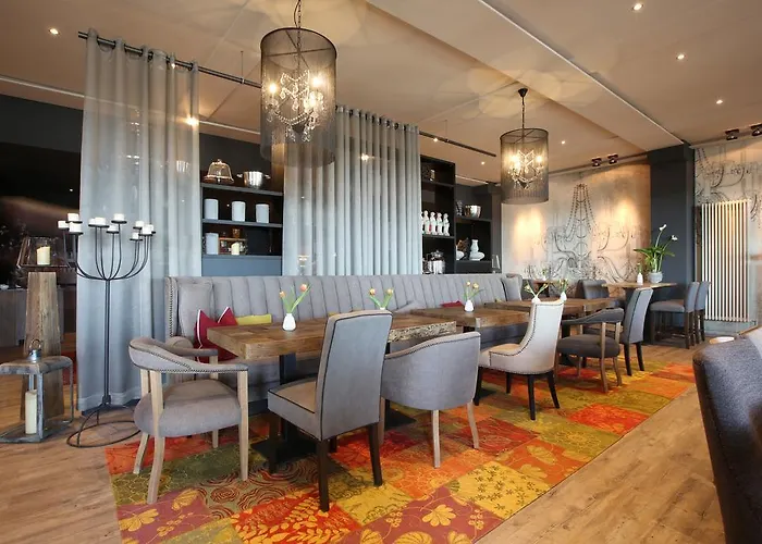 Naegler's Fine Lounge Hotel Oestrich-Winkel